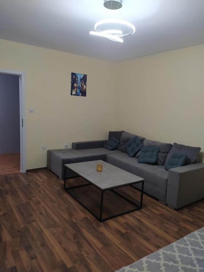 Raia Apartamento Stara Zagora Exterior foto